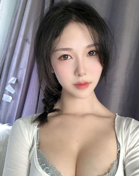 亚洲人妻大屁股少妇_午夜在线观看完整版