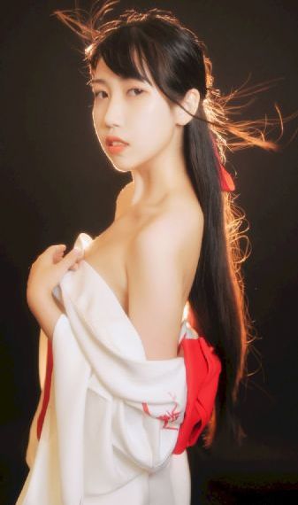 亚洲欧美一区二区日韩精品_4K全集免费播放